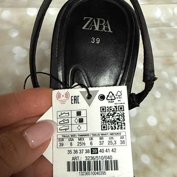 NEW Zara Bow Heels - Picture 7 of 7